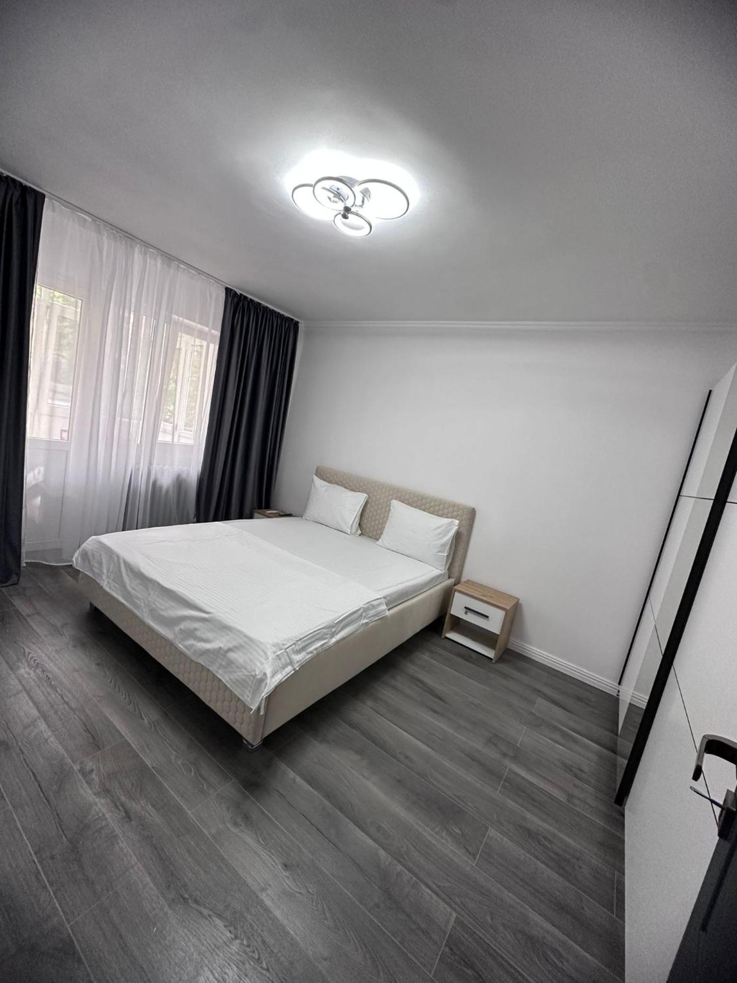 Apartament 3 Camere Trapezului Bucarest Extérieur photo