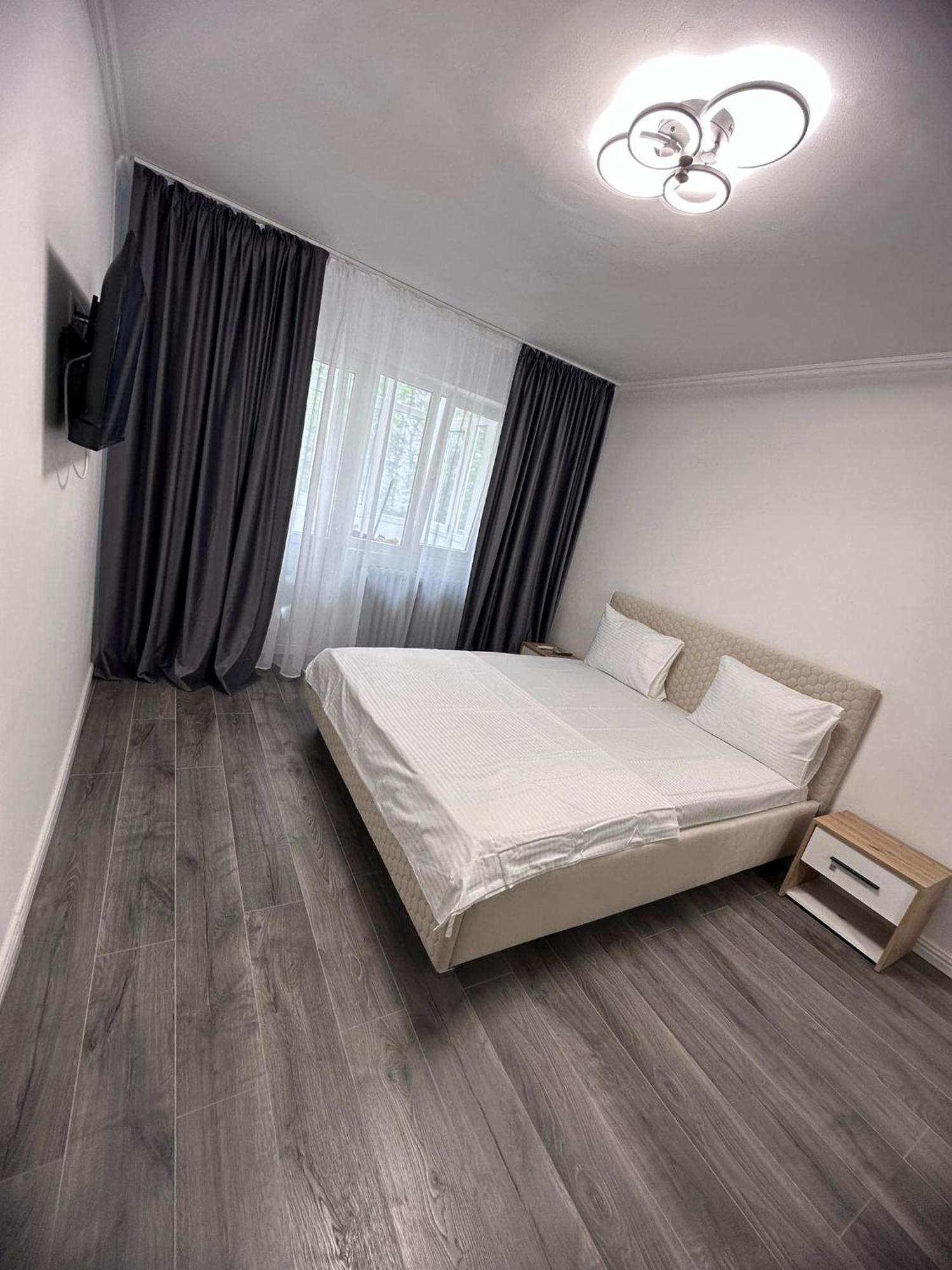 Apartament 3 Camere Trapezului Bucarest Extérieur photo